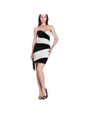 BCBG Max Azria black & white Bandeau Kalea dress. Size 12